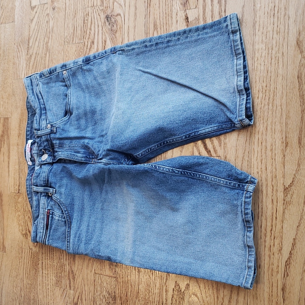 (W32) Tommy Jeans Ronnie Relaxed Fit Denim Midi Shorts Retro Y2K 90s Streetwear